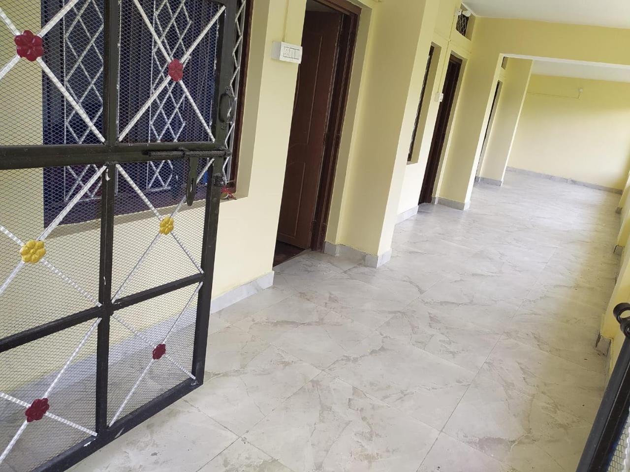 Hotel Narayana Residency Gupta Kashi ภายนอก รูปภาพ