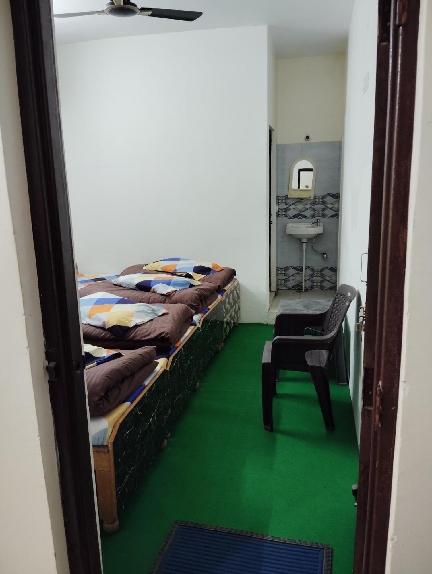 Hotel Narayana Residency Gupta Kashi ภายนอก รูปภาพ